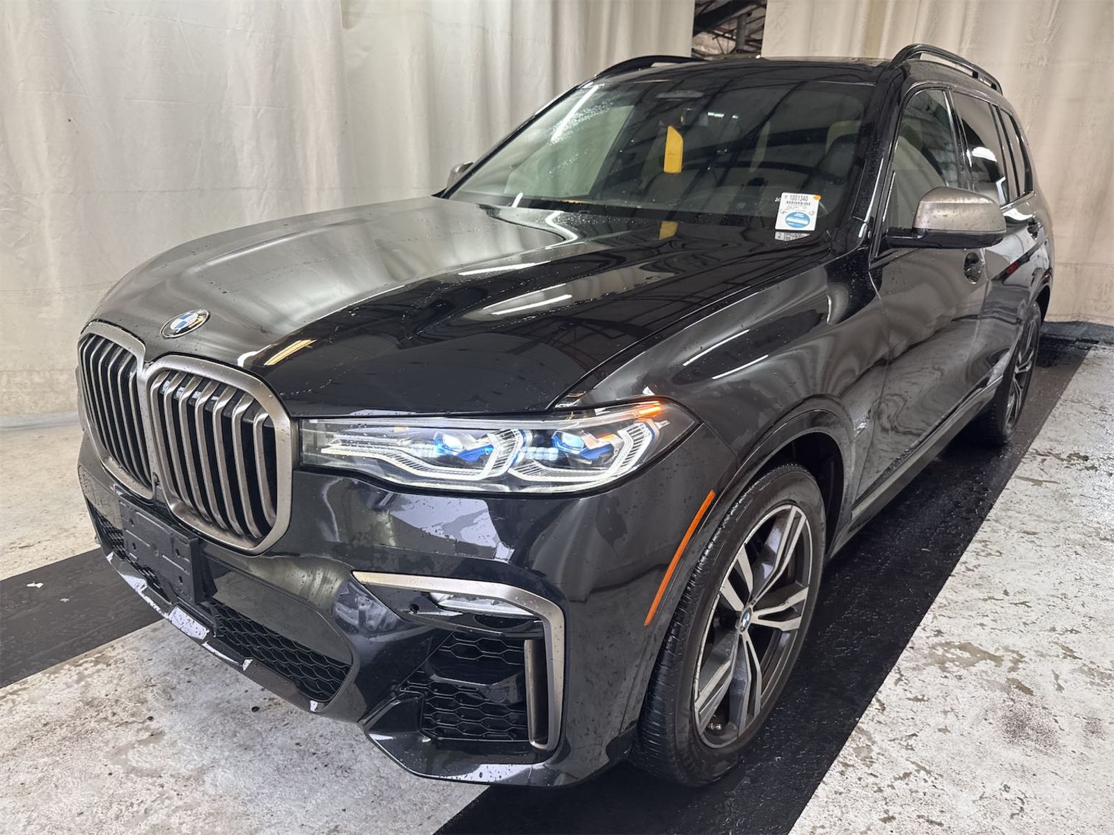 2020 BMW X7  M50i AWD