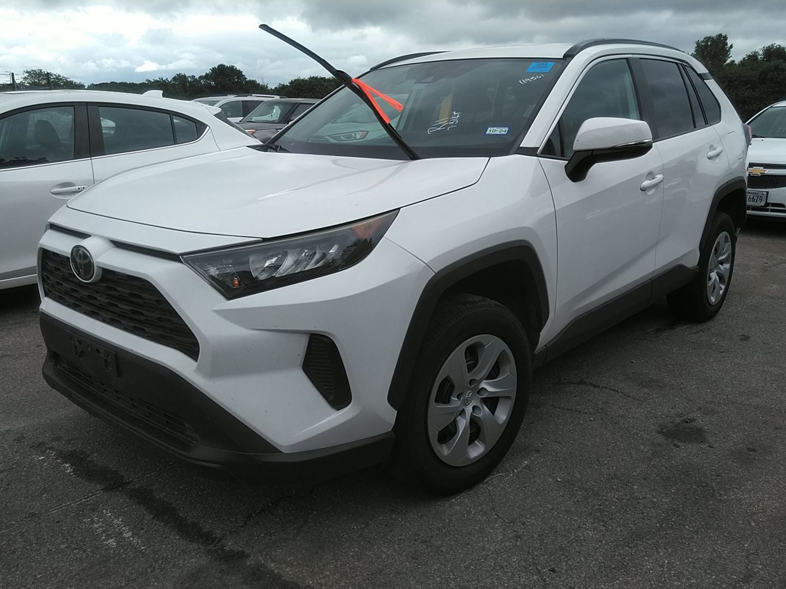2020 Toyota RAV4  LE FWD