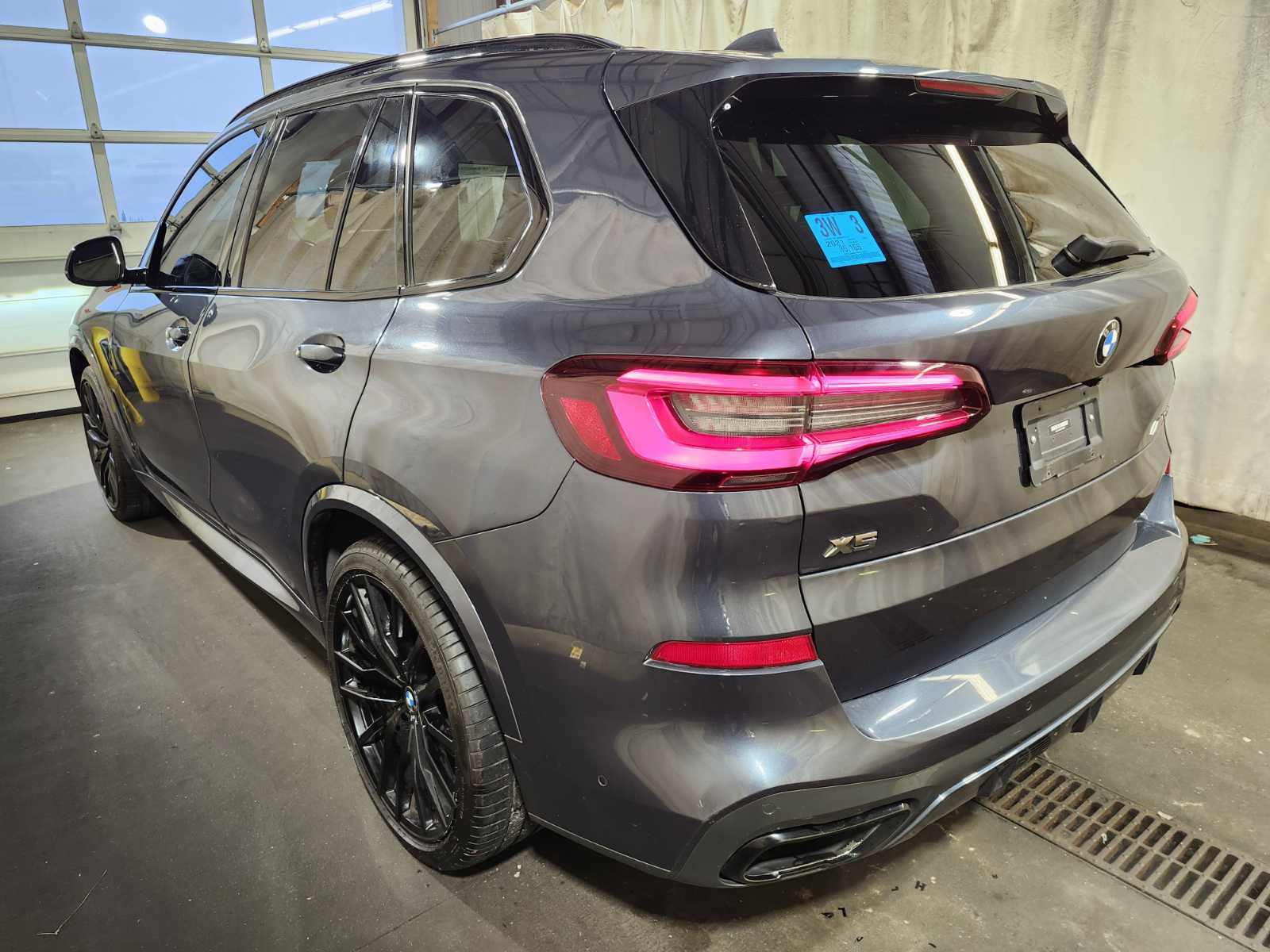 2021 BMW X5  M50i AWD