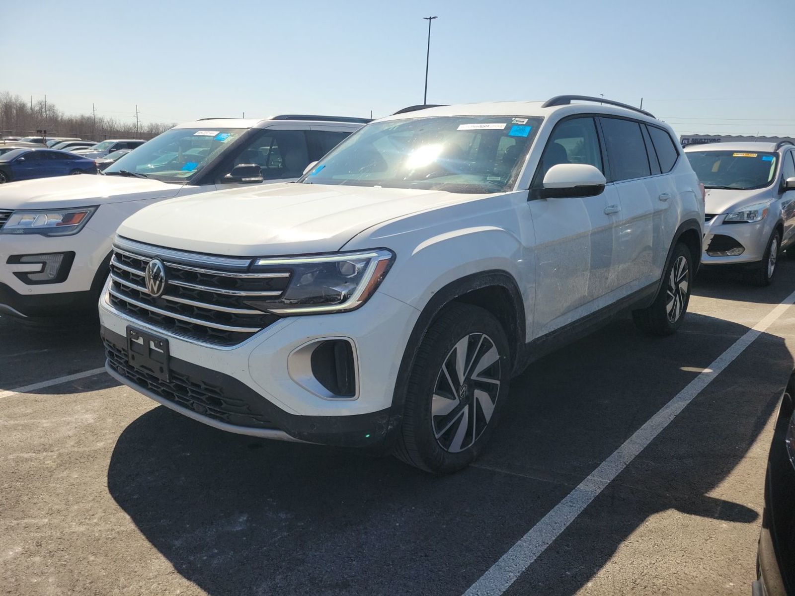 2025 Volkswagen Atlas   FWD