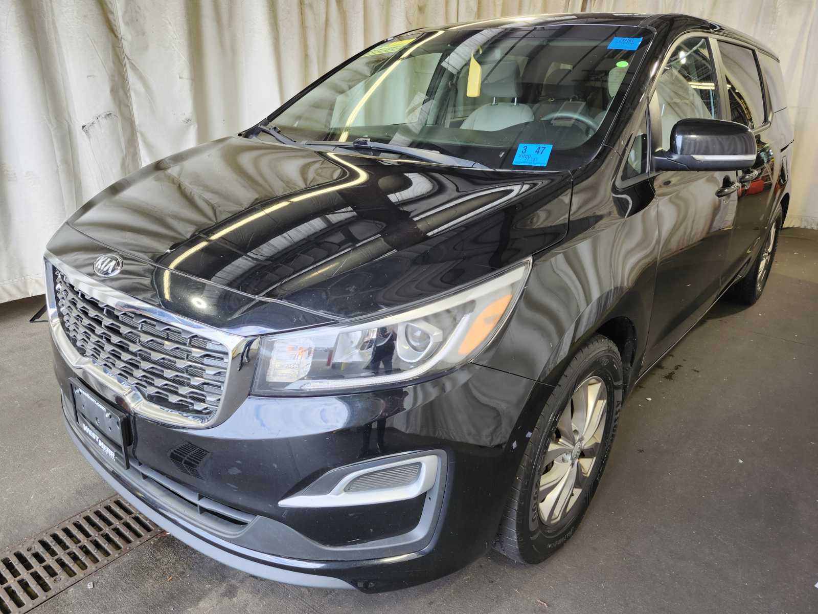 2020 Kia Sedona  LX FWD