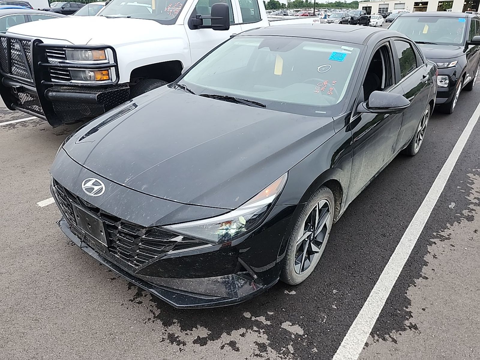 2023 Hyundai Elantra  Limited FWD