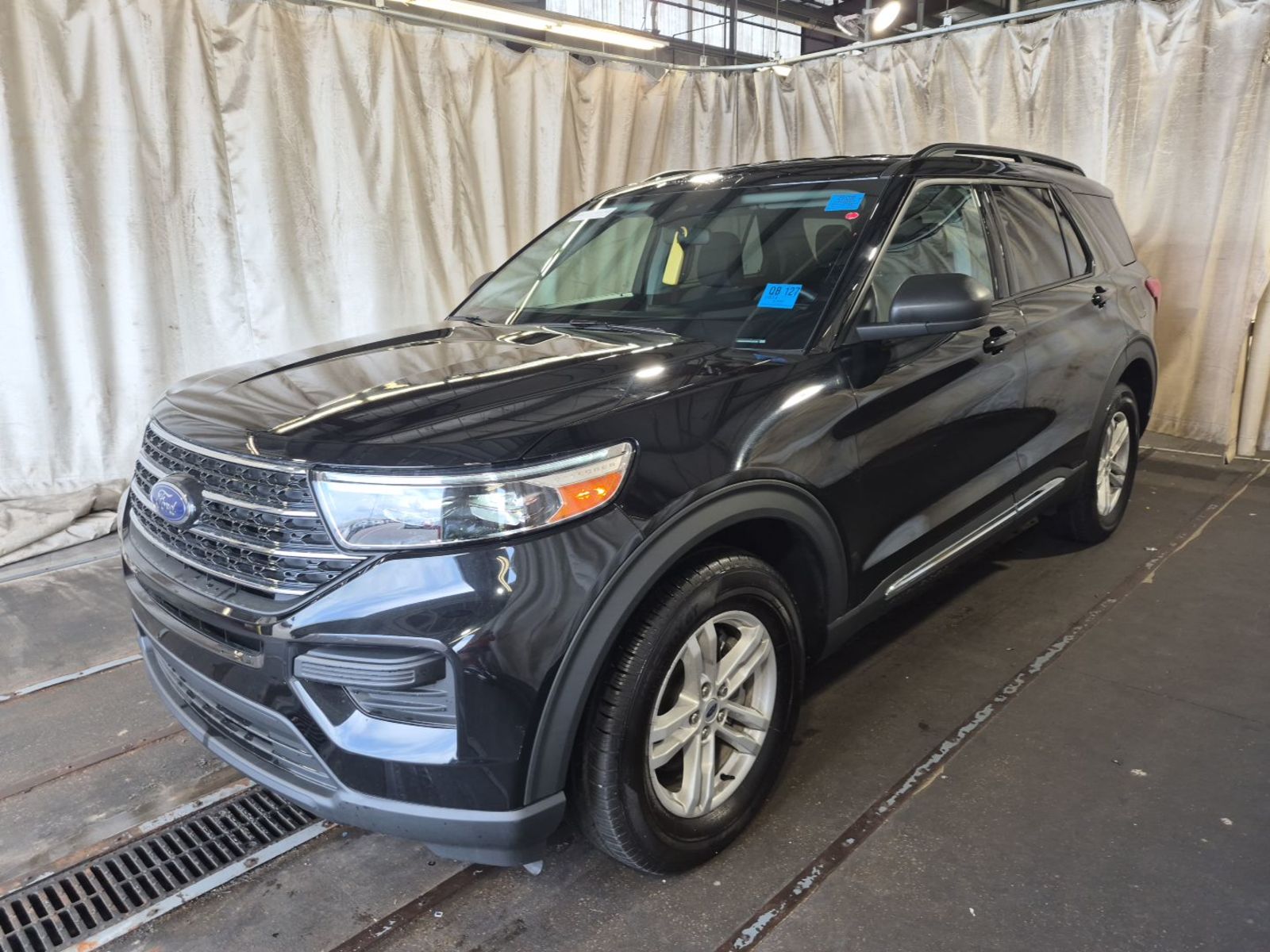 2024 Ford Explorer  XLT AWD