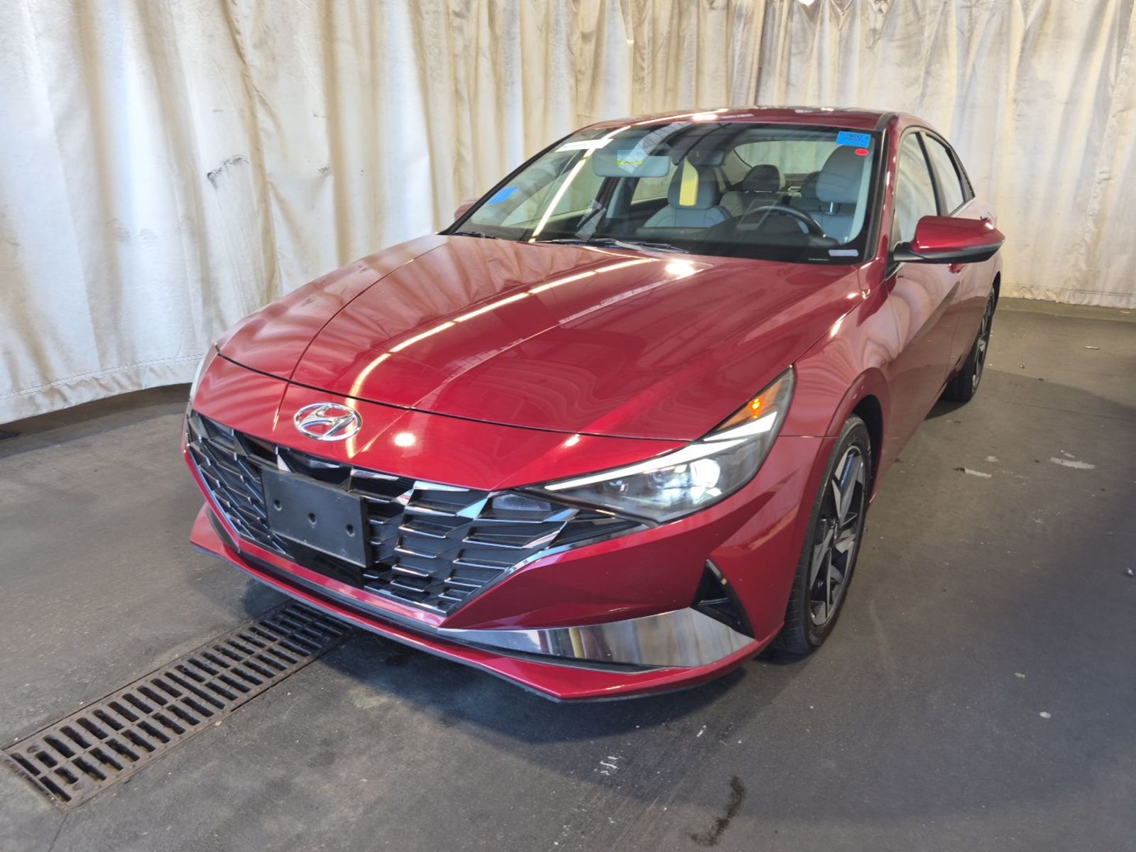 2023 Hyundai Elantra  Limited FWD