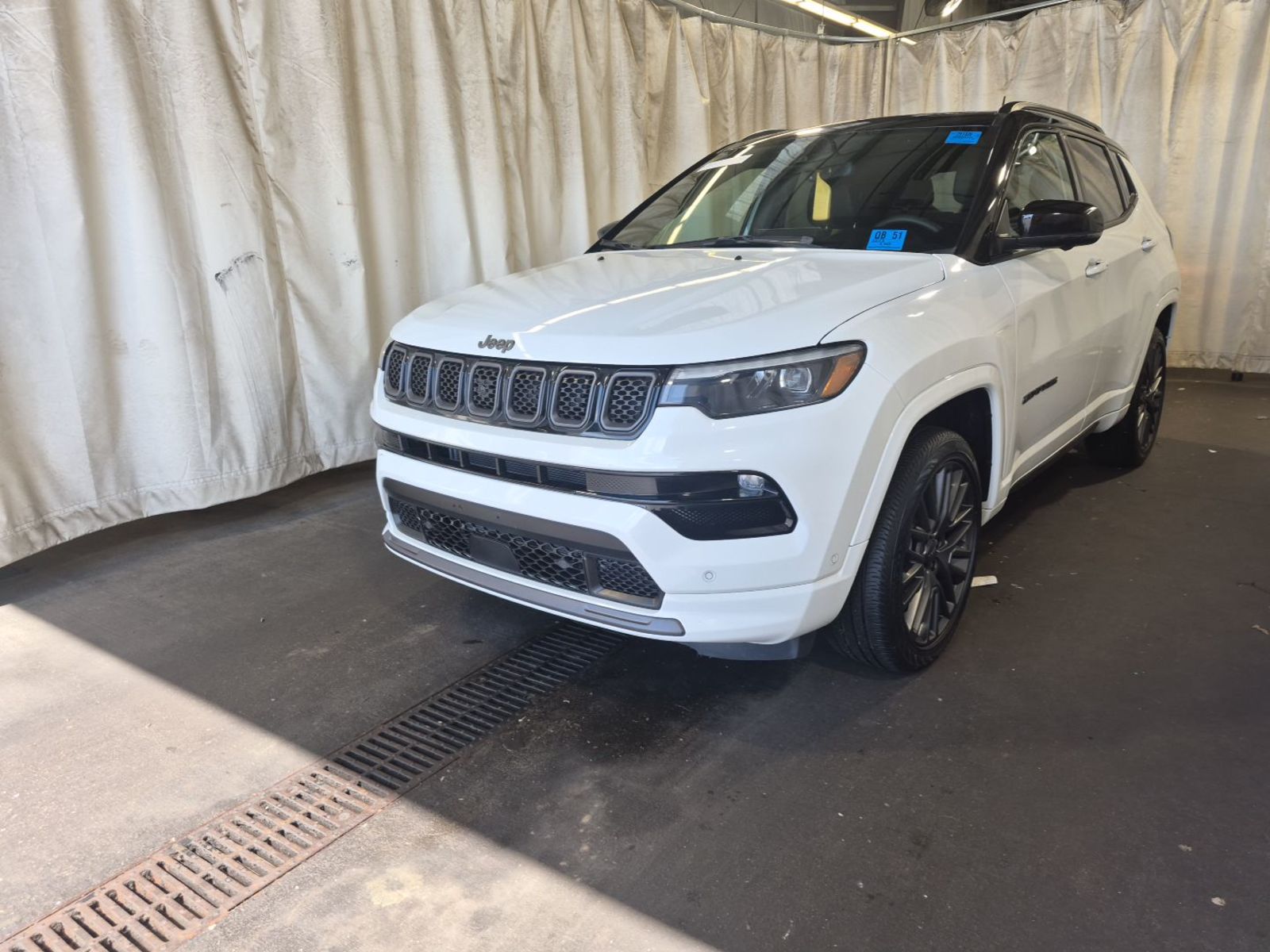 2023 Jeep Compass   AWD