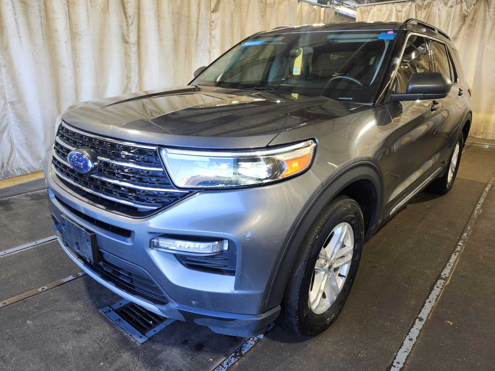 2023 Ford Explorer  XLT AWD