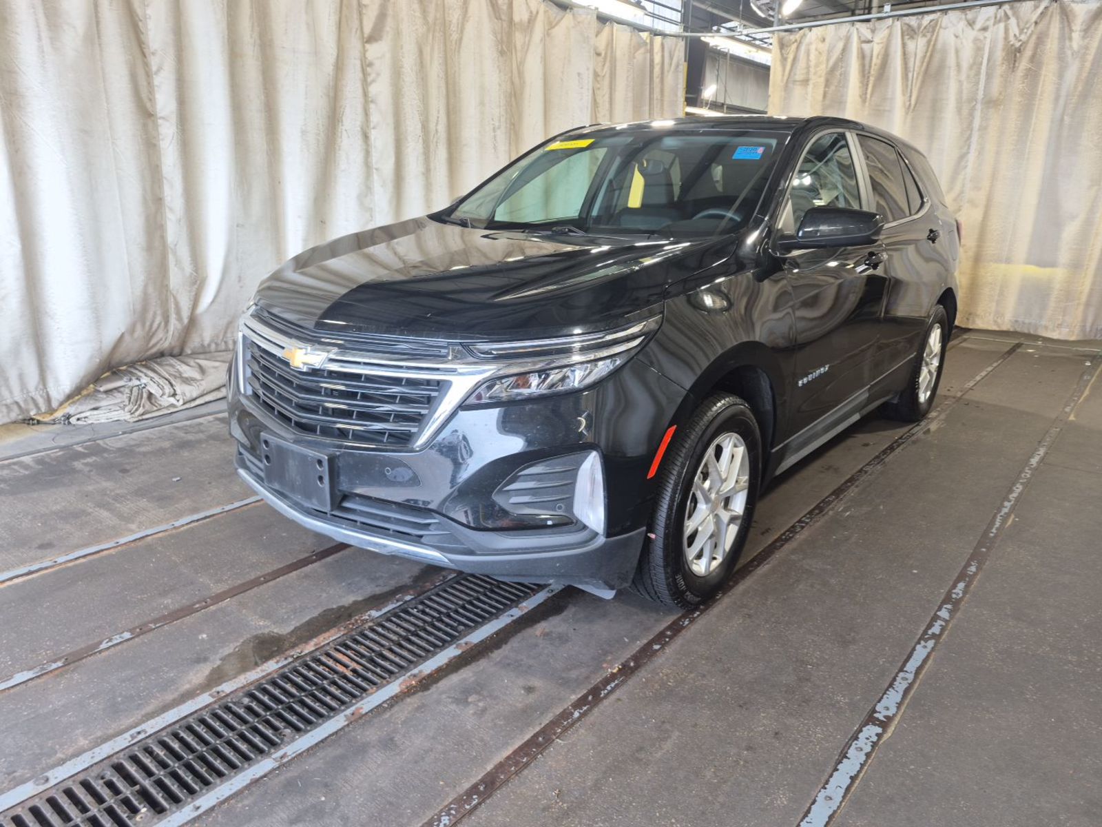 2024 Chevrolet Equinox   AWD