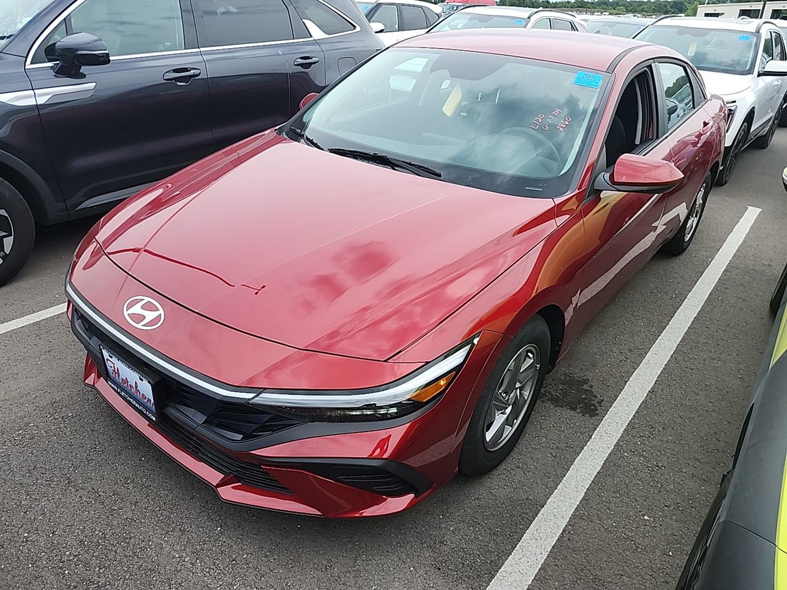 2025 Hyundai Elantra  SE FWD