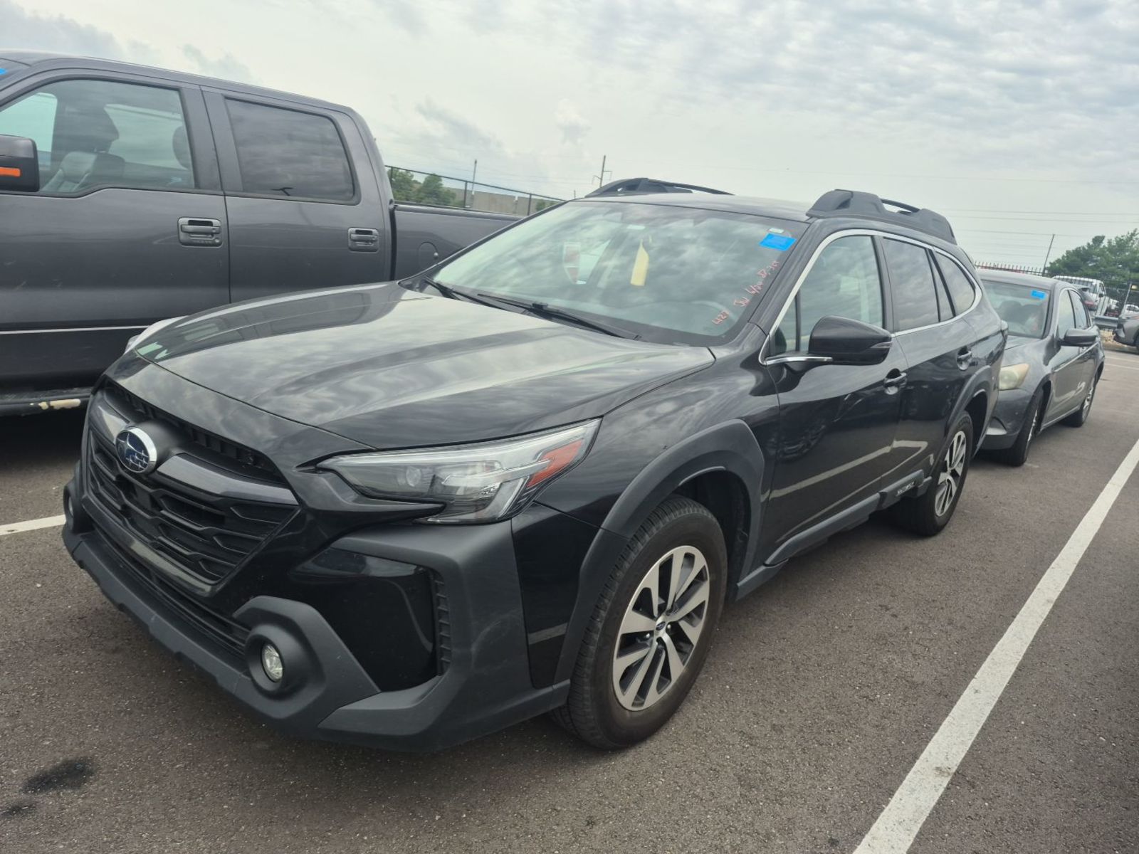 2023 Subaru Outback  Premium AWD