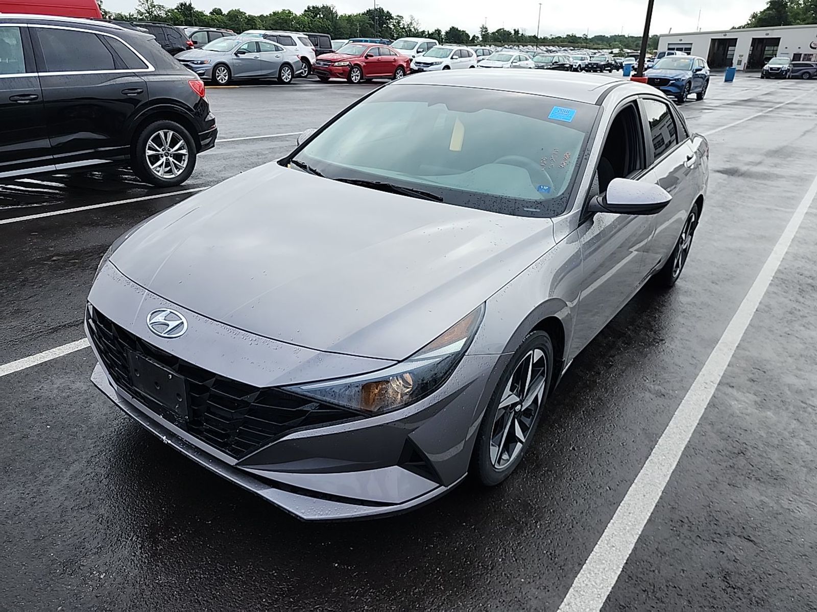 2023 Hyundai Elantra  SEL FWD