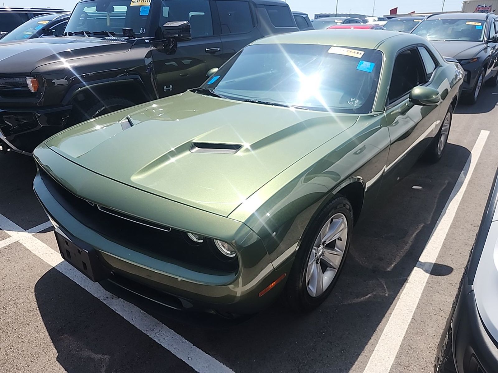 2023 Dodge Challenger  SXT RWD