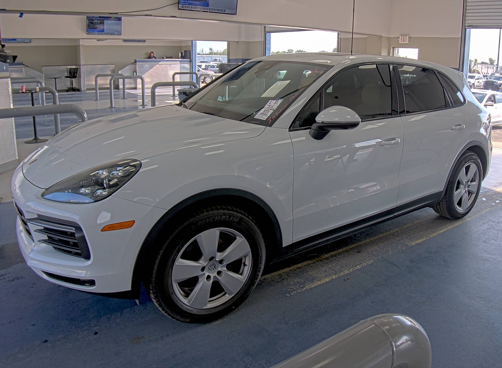 2019 Porsche cayenne  Base AWD
