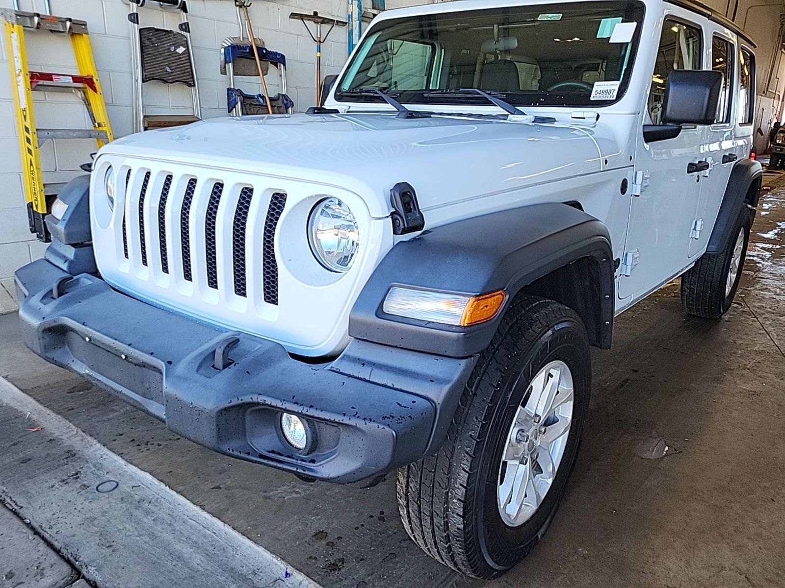 2023 Jeep Wrangler   AWD