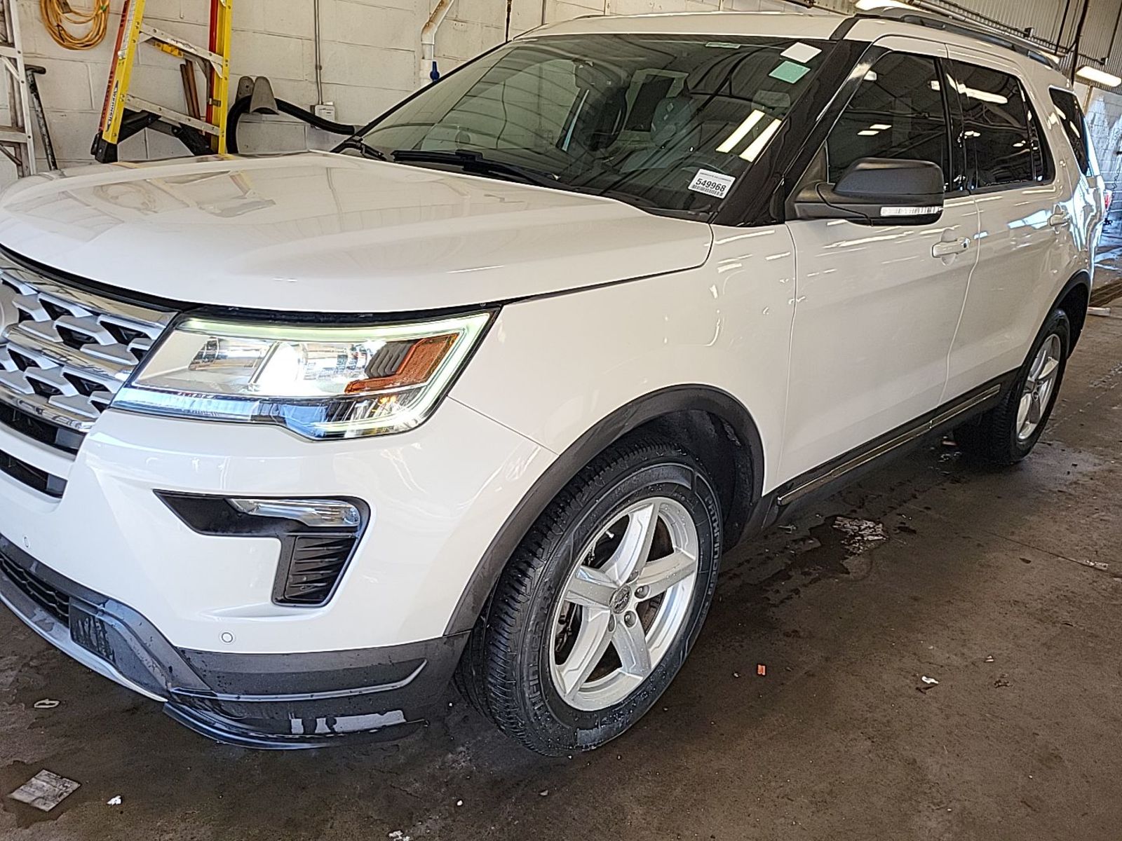 2019 Ford Explorer  XLT FWD
