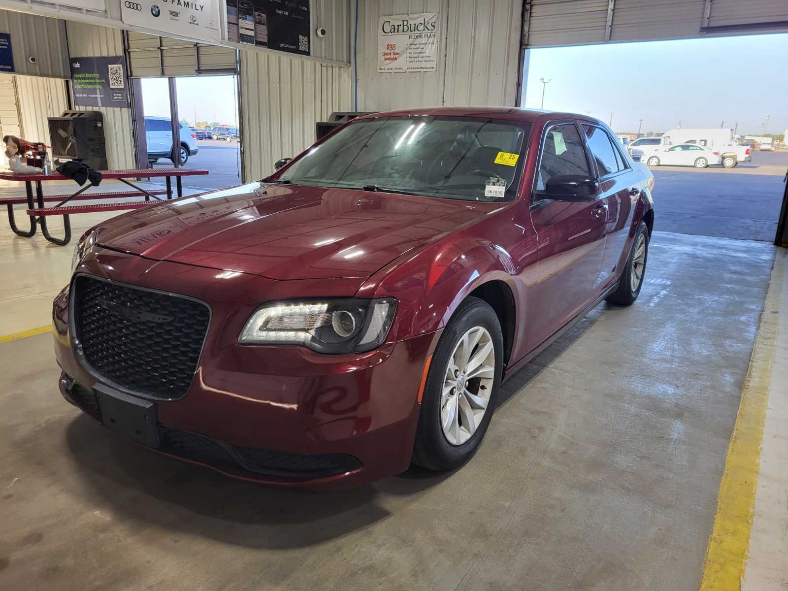 2021 Chrysler 300  Touring RWD