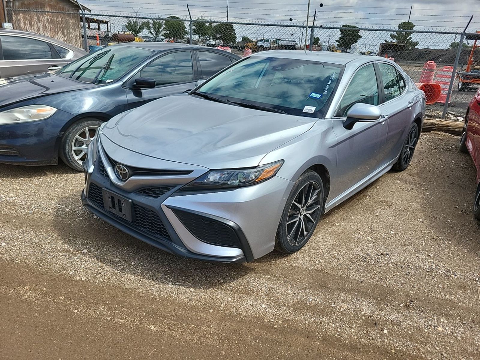 2022 Toyota Camry  SE FWD