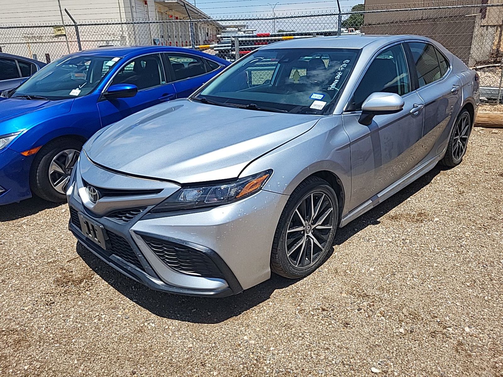 2021 Toyota Camry  SE FWD