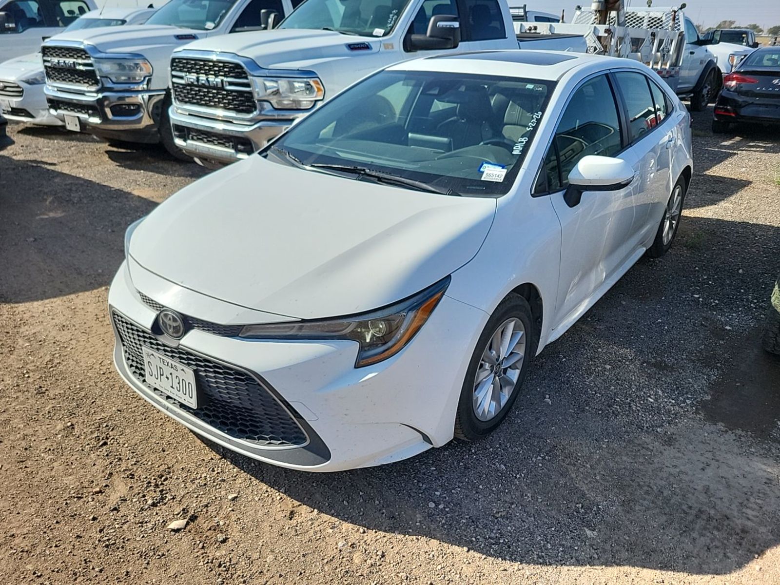 2022 Toyota Corolla XLE FWD 61846 miles - купити Авто з сша Toyota