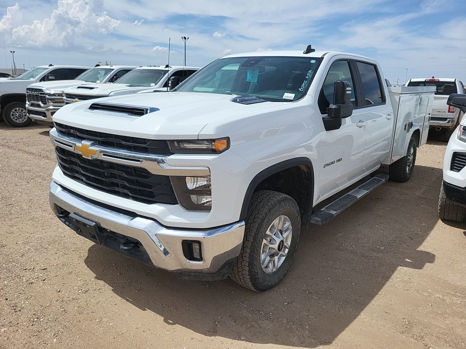 2024 Chevrolet Silverado 2500   AWD