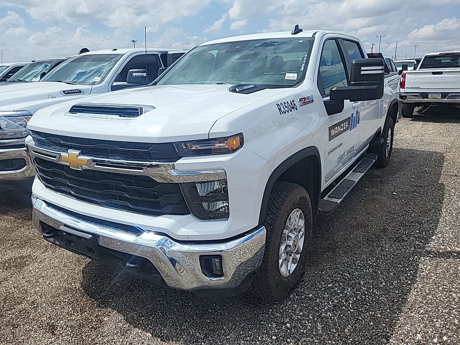 2024 Chevrolet Silverado 2500   AWD