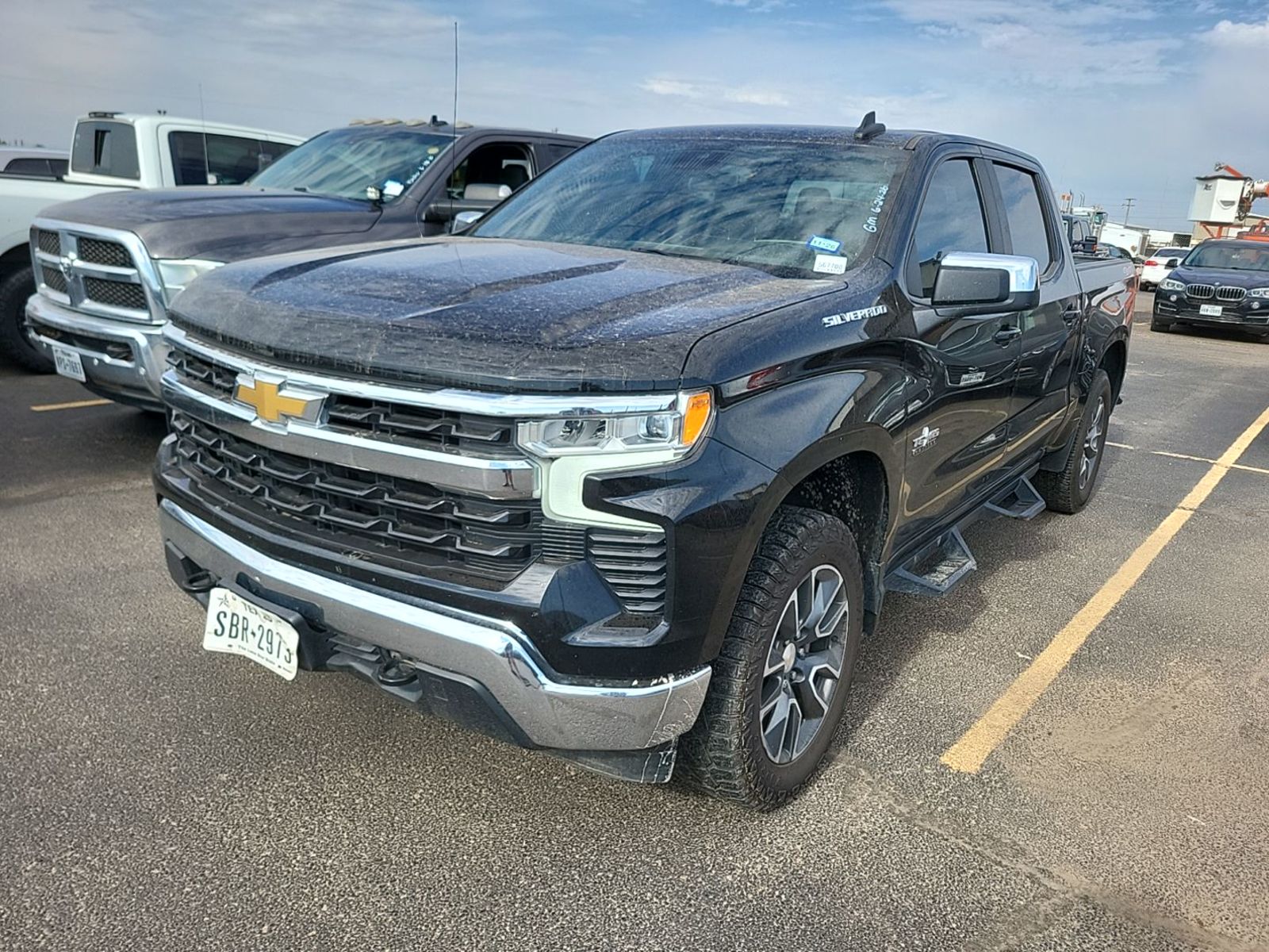 2022 Chevrolet Silverado 1500  LT AWD