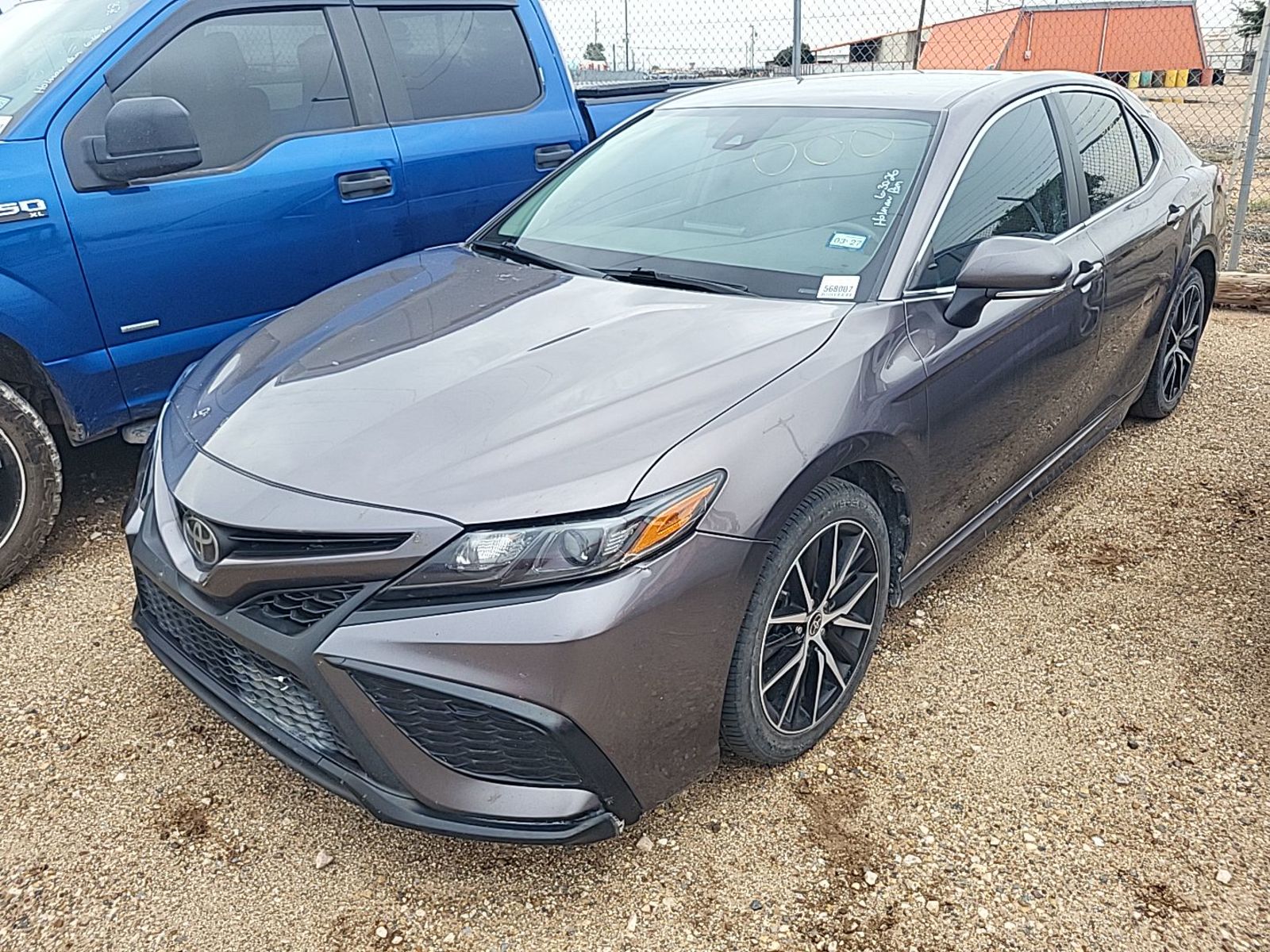 2022 Toyota Camry  SE FWD
