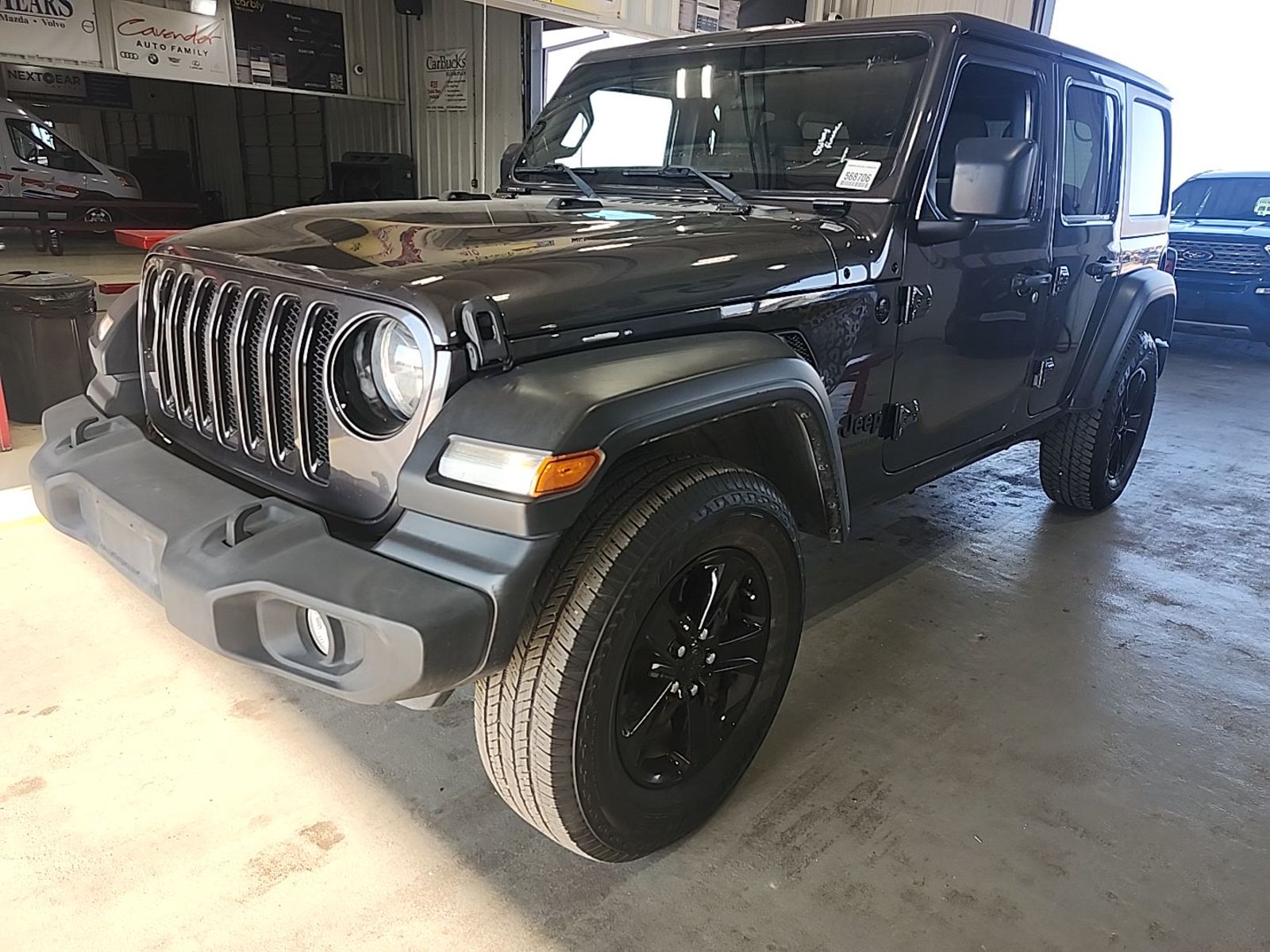 2021 Jeep Wrangler   AWD