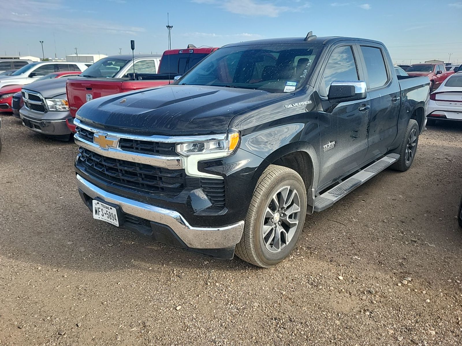 2022 Chevrolet Silverado 1500  LT RWD