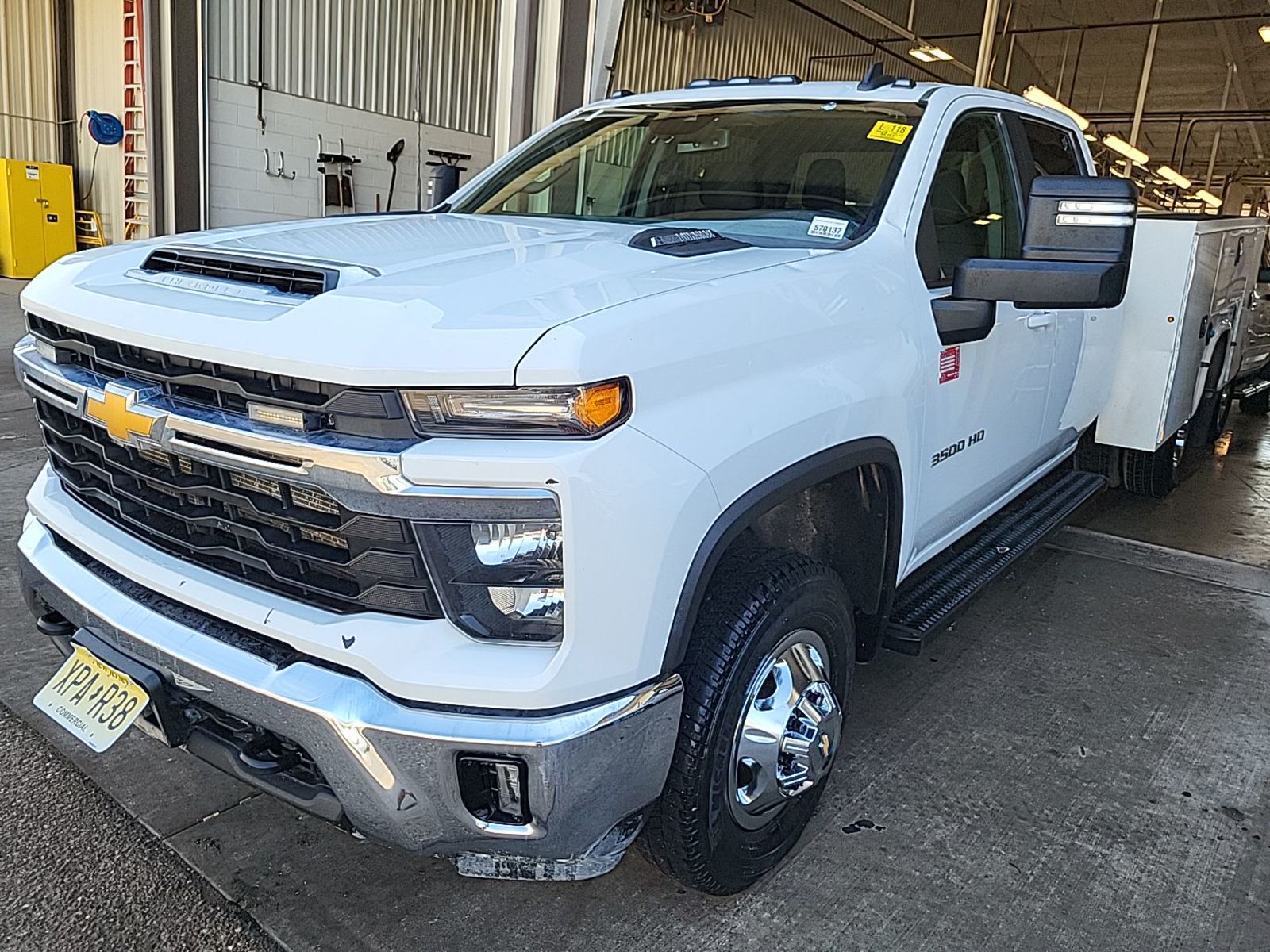 2024 Chevrolet Silverado 3500   AWD