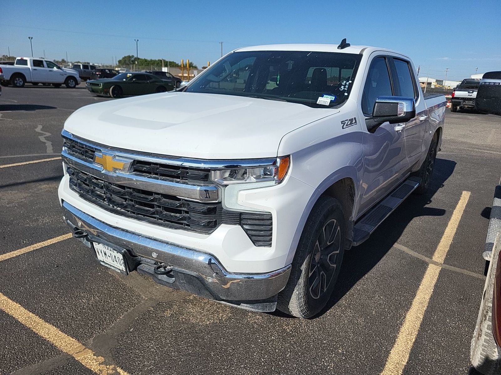 2024 Chevrolet Silverado 1500  LT AWD