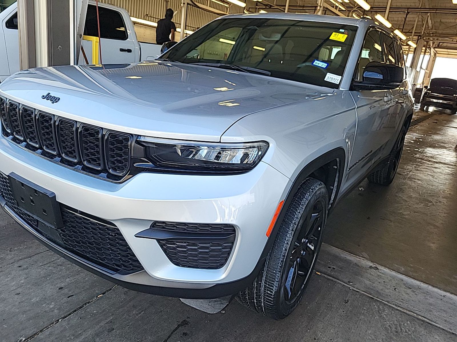 2024 Jeep Grand Cherokee   AWD