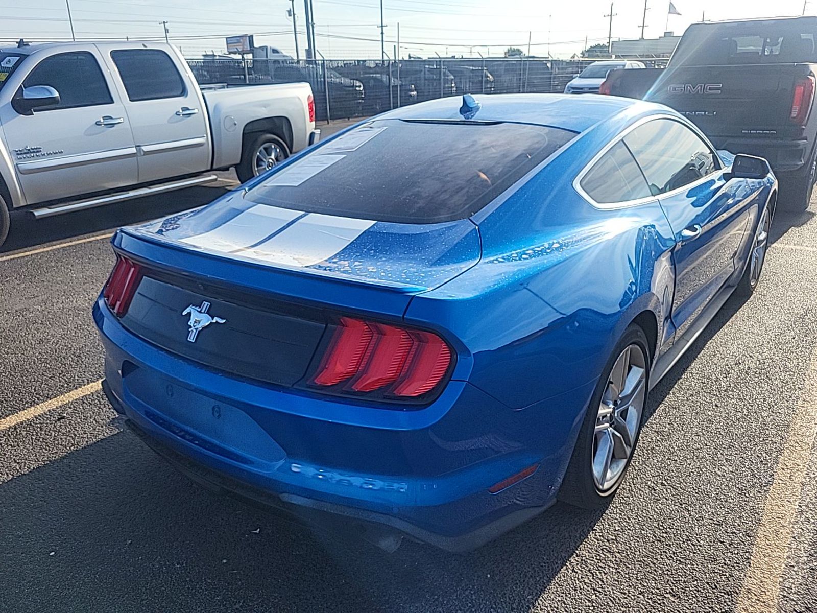 2021 Ford Mustang   RWD