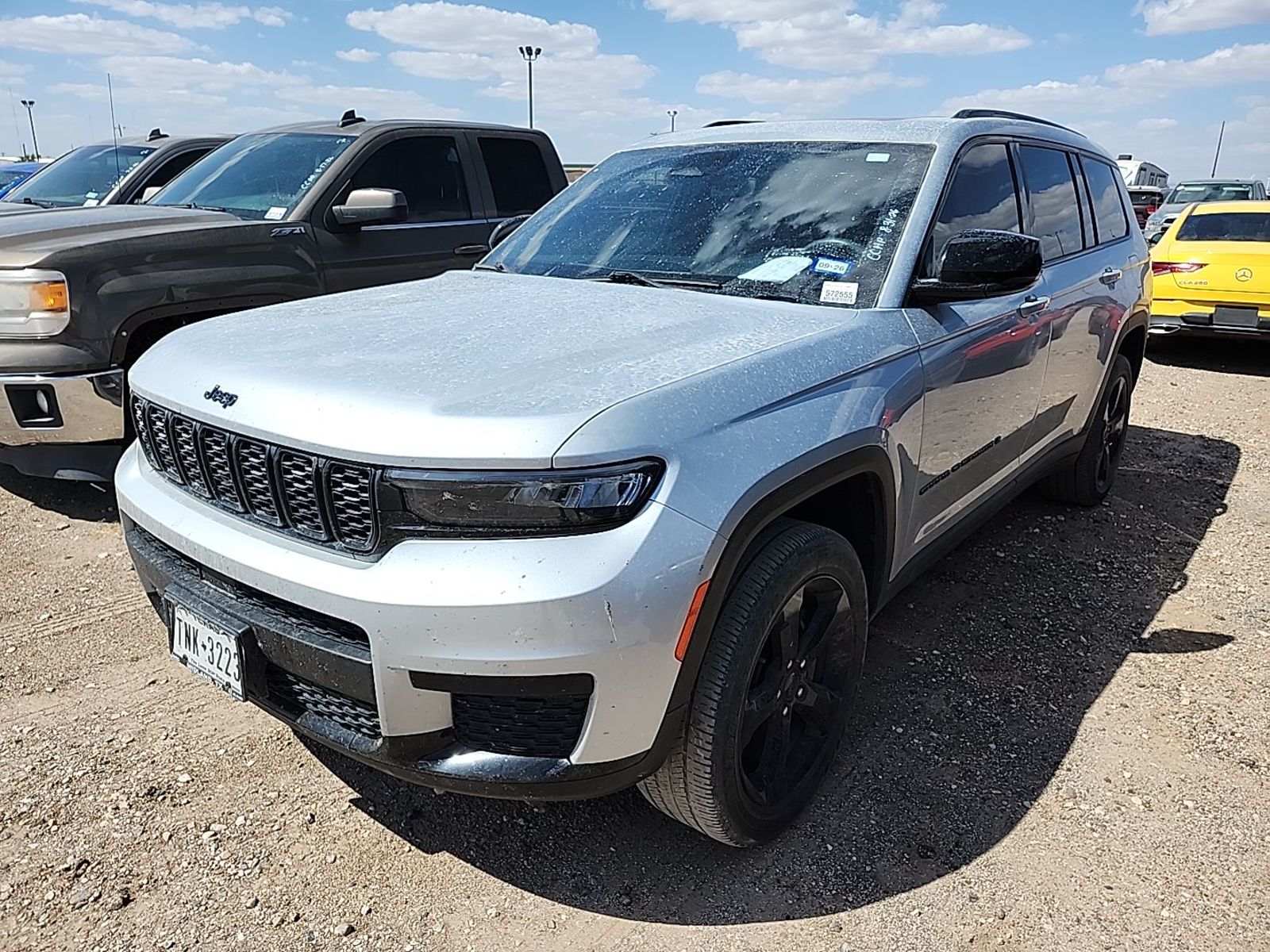 2023 Jeep Grand Cherokee   AWD