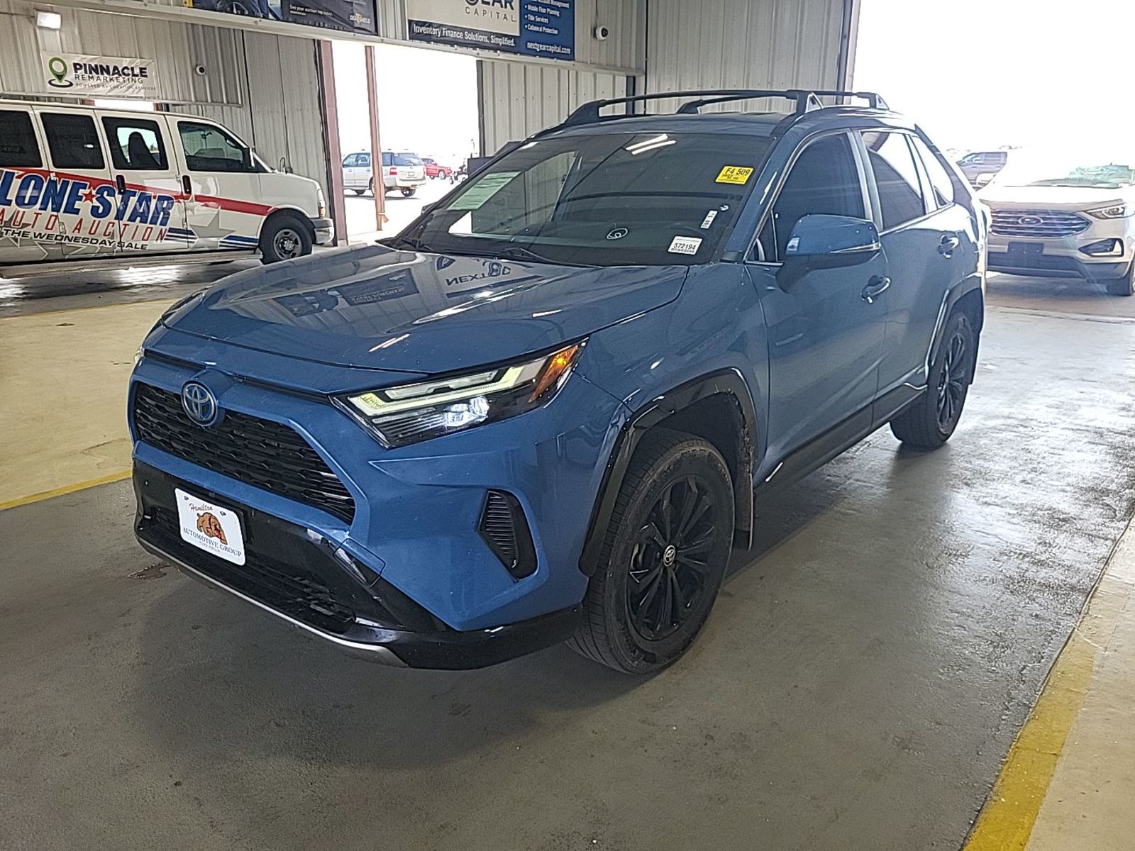 2023 Toyota RAV4  Hybrid SE AWD