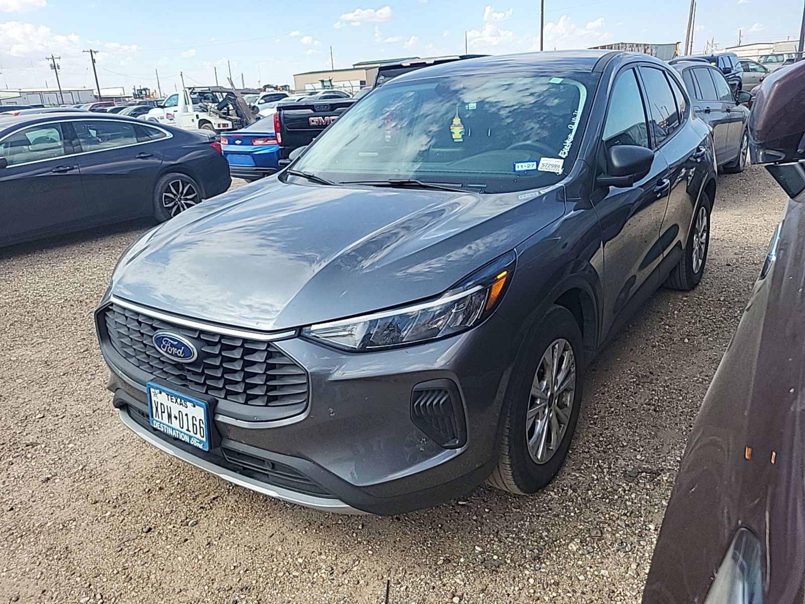 2025 Ford Escape   FWD
