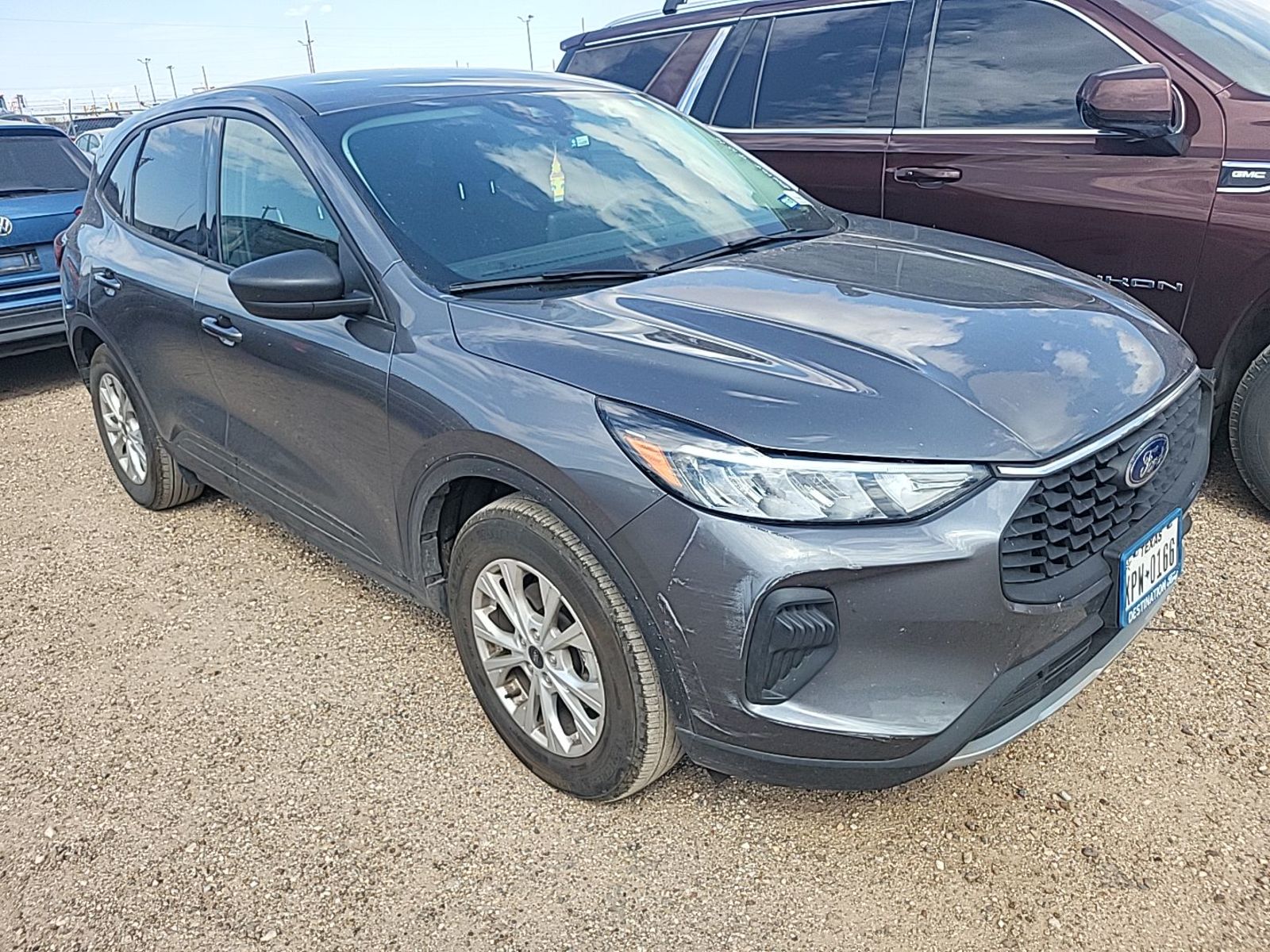 2025 Ford Escape   FWD
