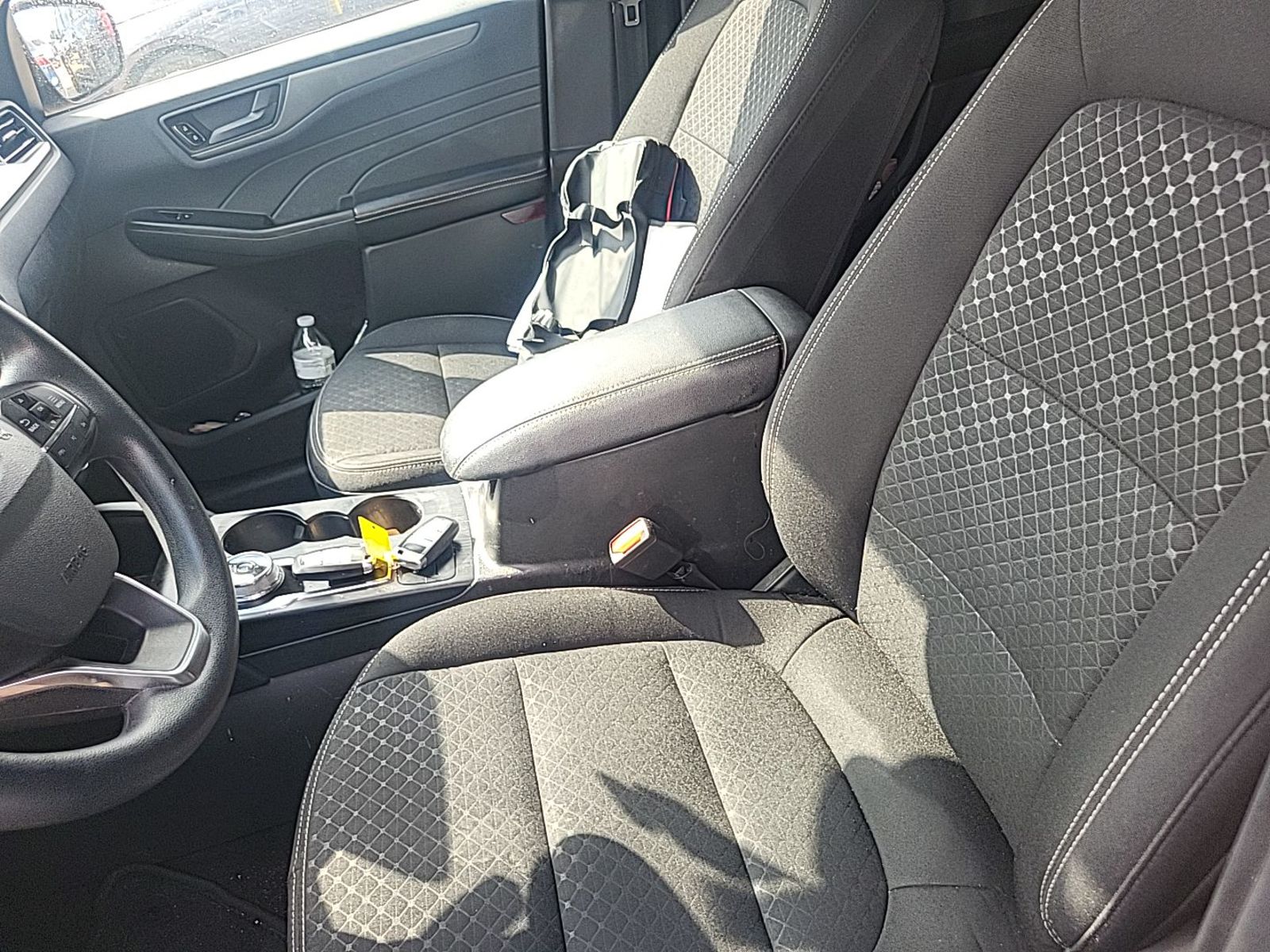 2025 Ford Escape   FWD