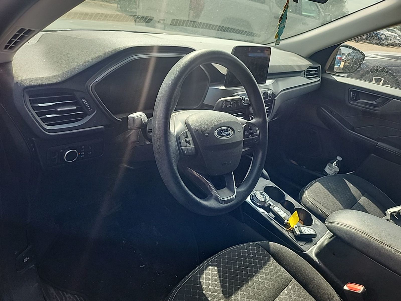 2025 Ford Escape   FWD