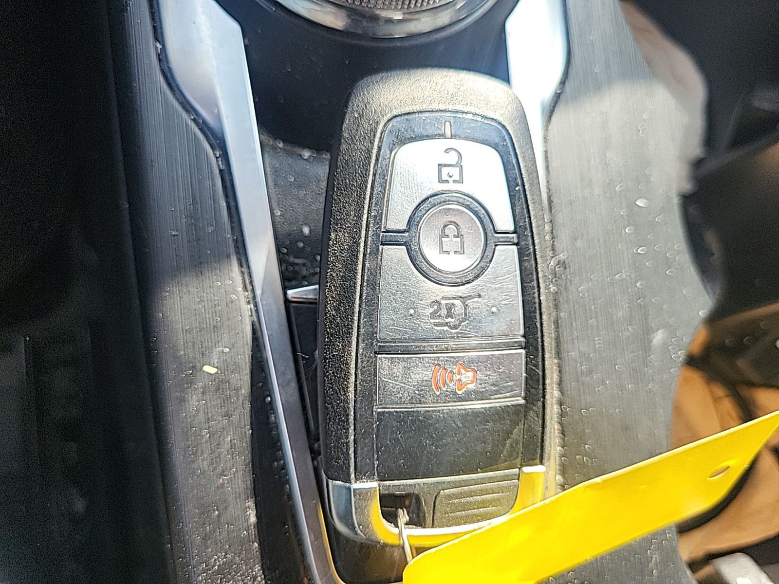 2025 Ford Escape   FWD