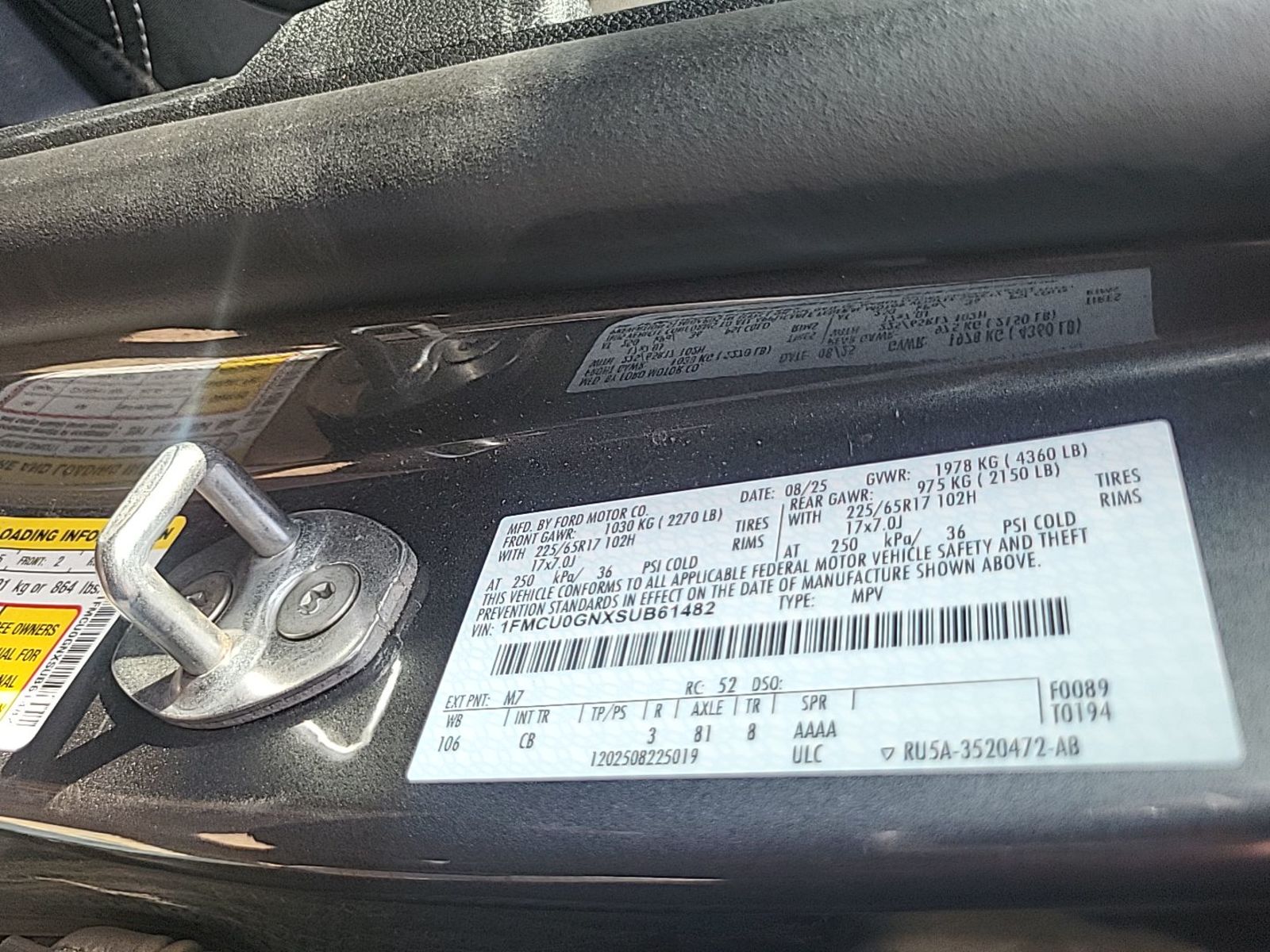 2025 Ford Escape   FWD