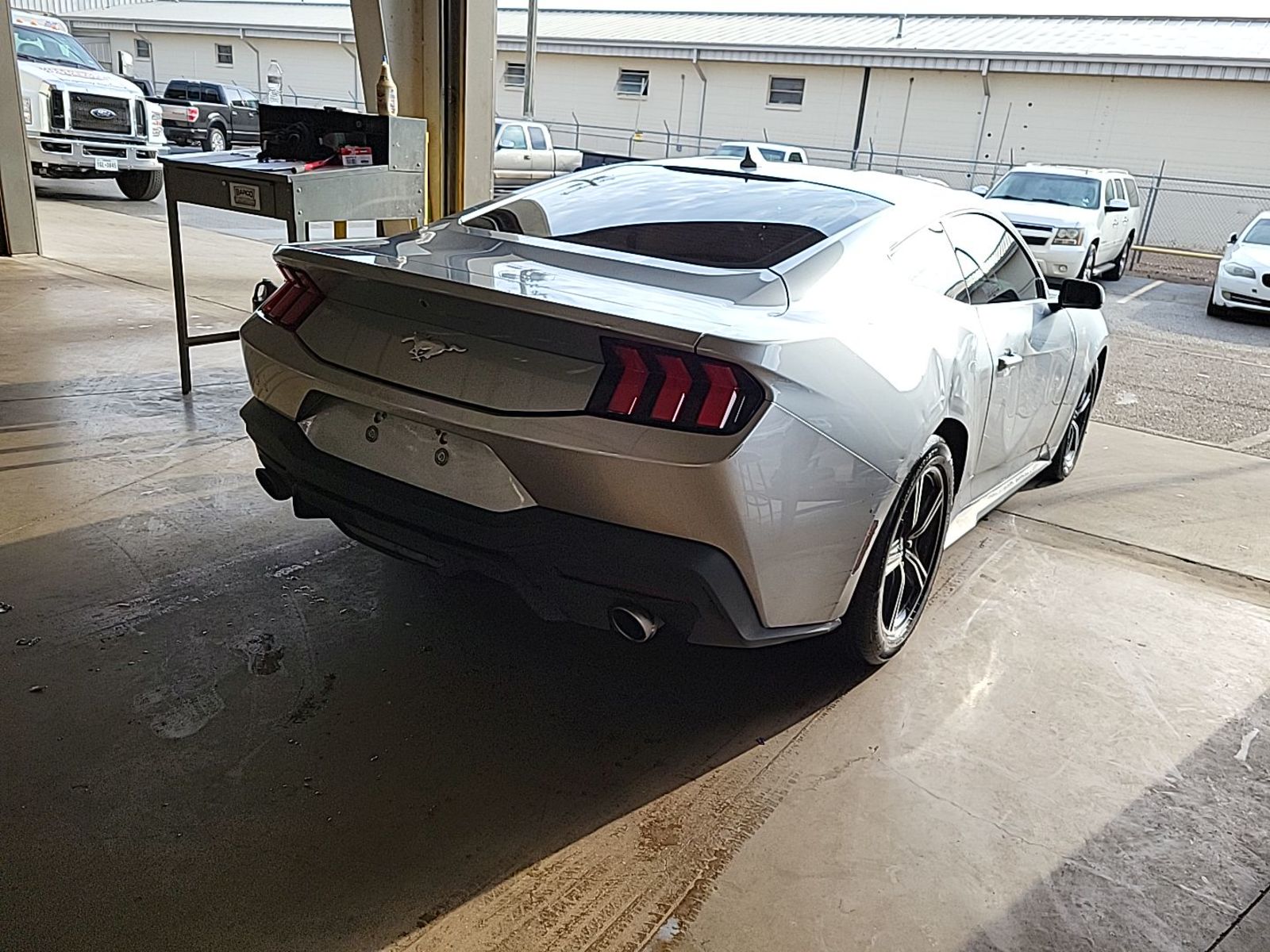 2025 Ford Mustang   RWD