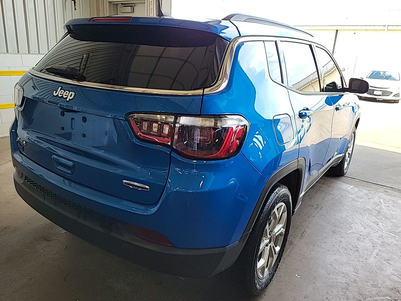 2025 Jeep Compass  Latitude AWD