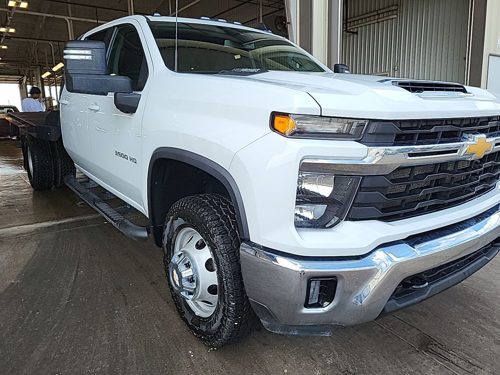 2025 Chevrolet Silverado 3500   AWD