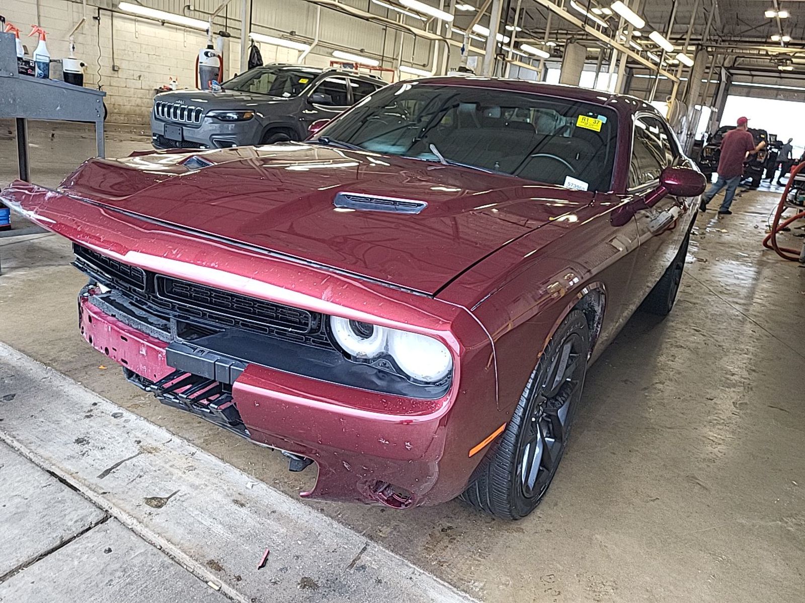 2019 Dodge Challenger  SXT RWD