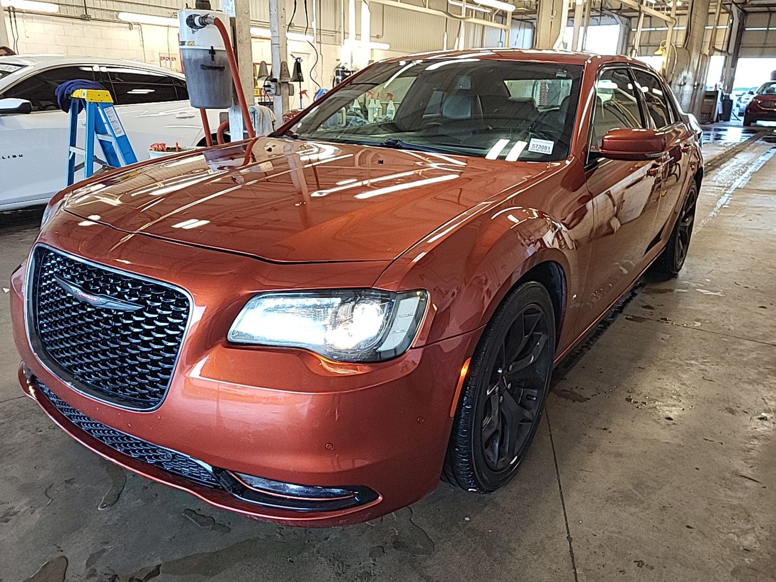 2021 Chrysler 300   RWD