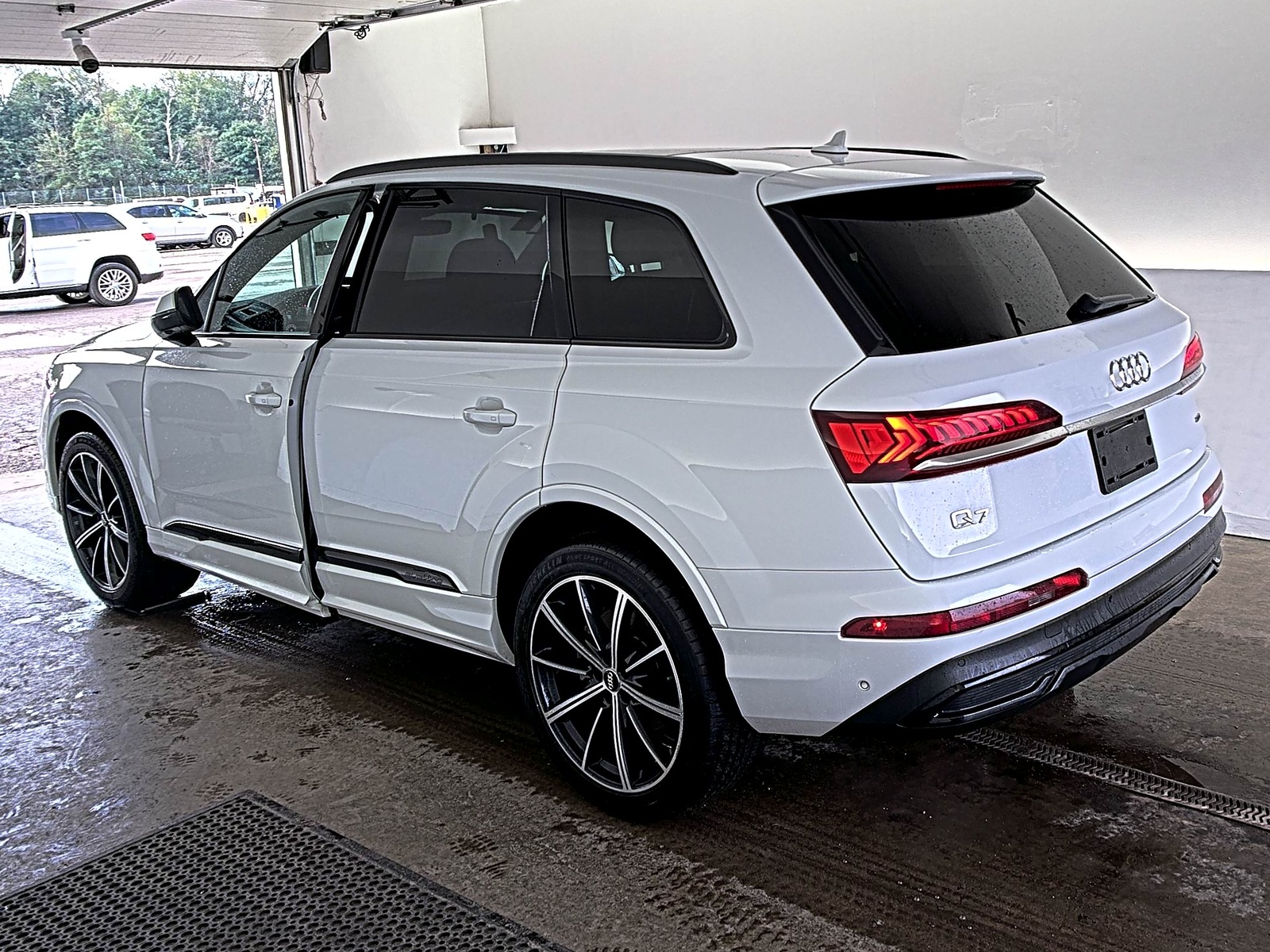 2020 Audi Q7  Premium Plus AWD