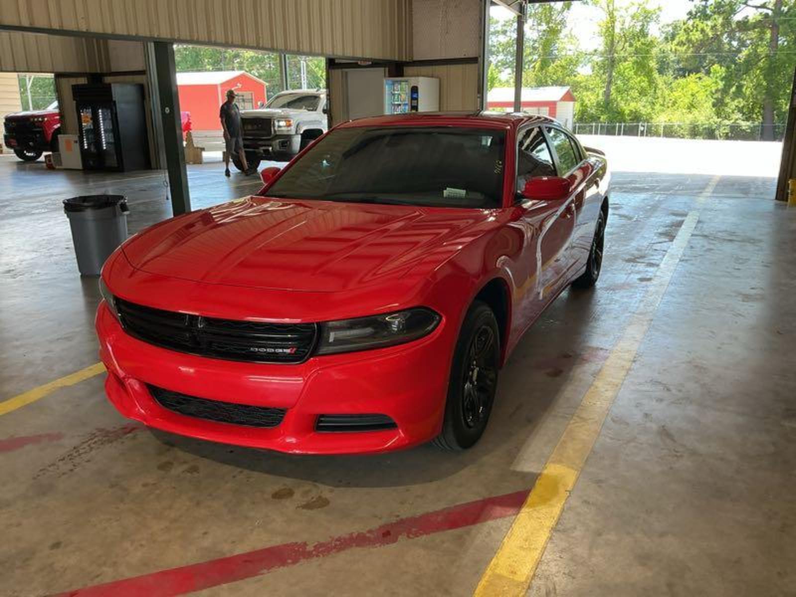 2019 Dodge Charger   RWD