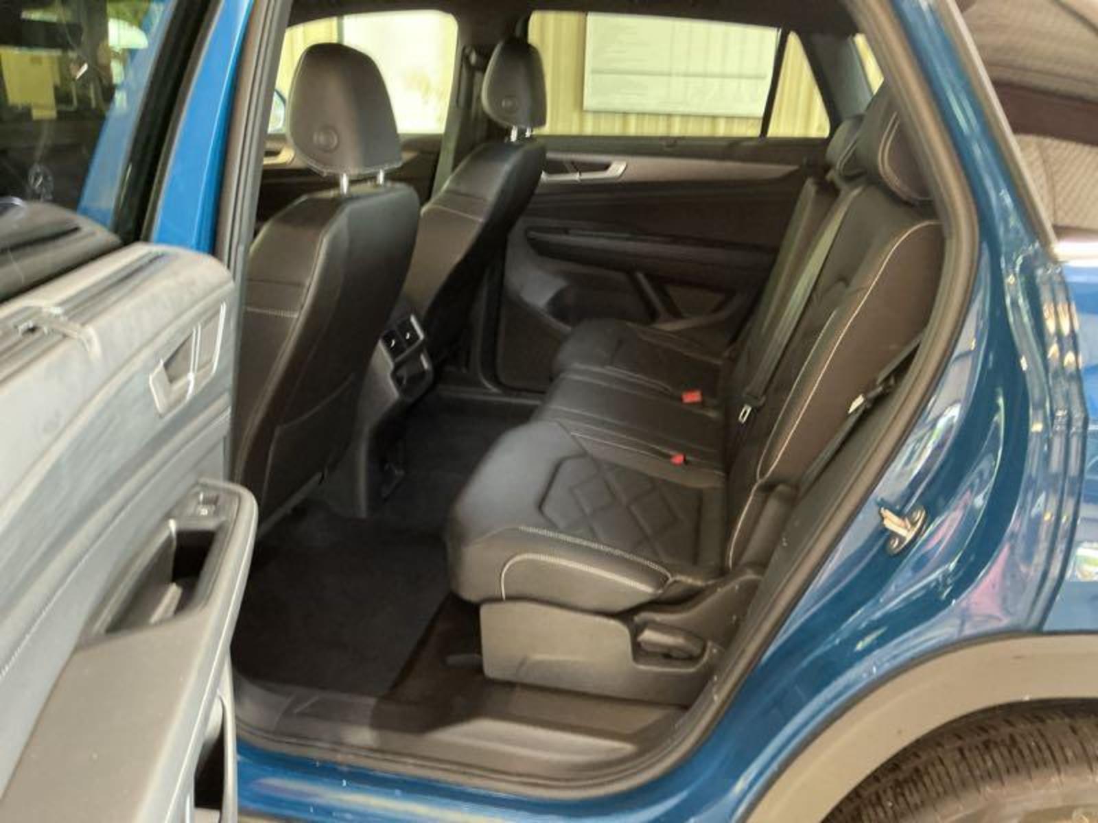 2026 Volkswagen Atlas Cross Sport   AWD