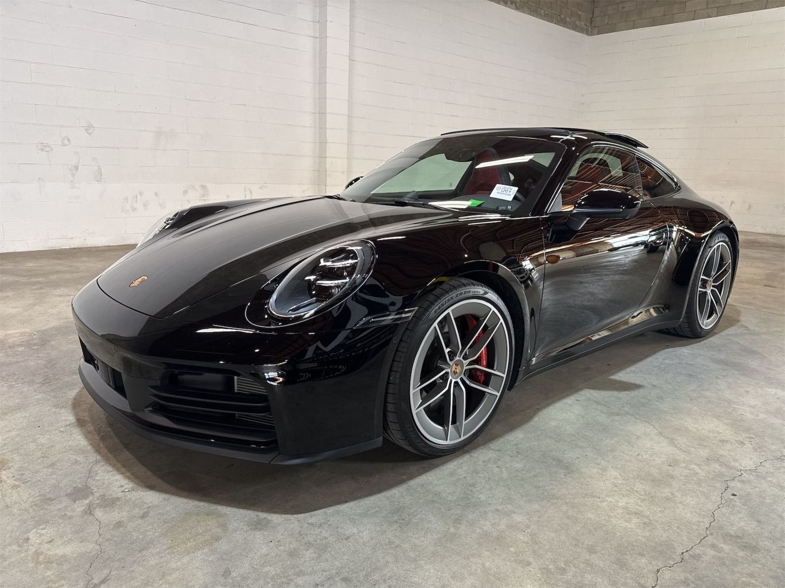 2025 Porsche 911  Carrera S RWD