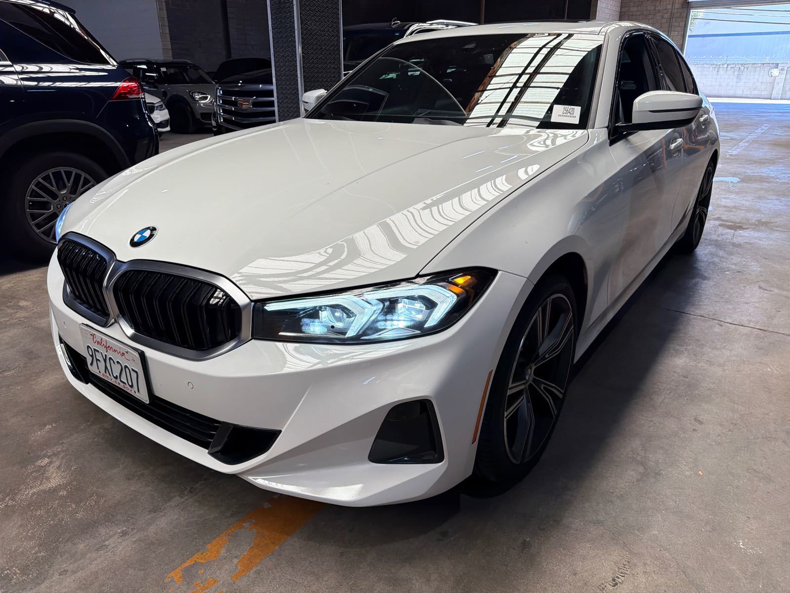 2023 BMW 3-Series  330i RWD